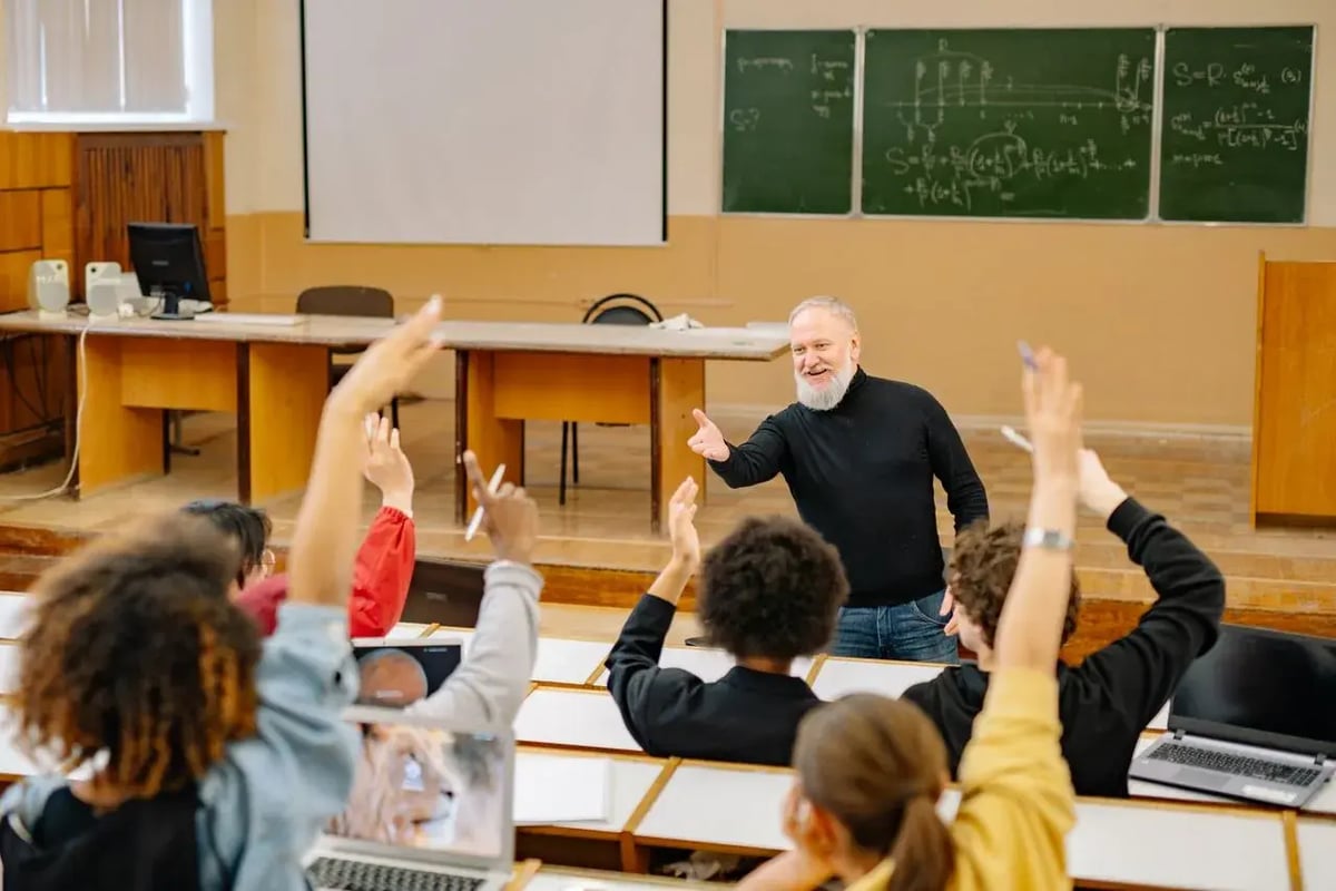 crm educacion que es