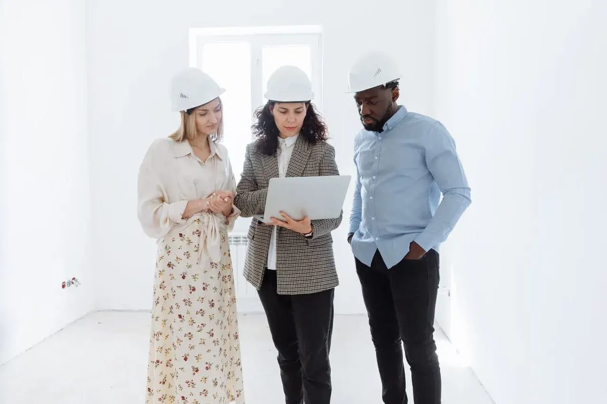 hubspot crm construccion